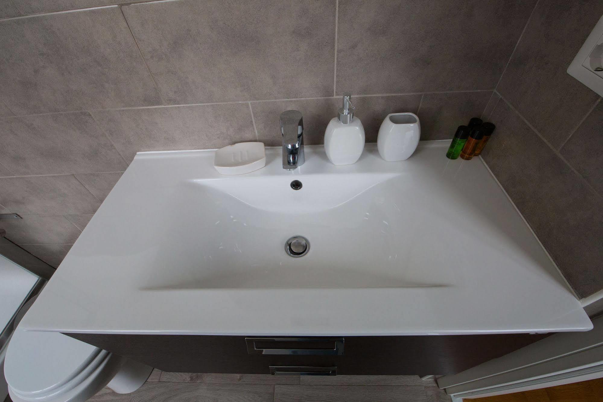 Urban Pine Rooms Roma Ngoại thất bức ảnh